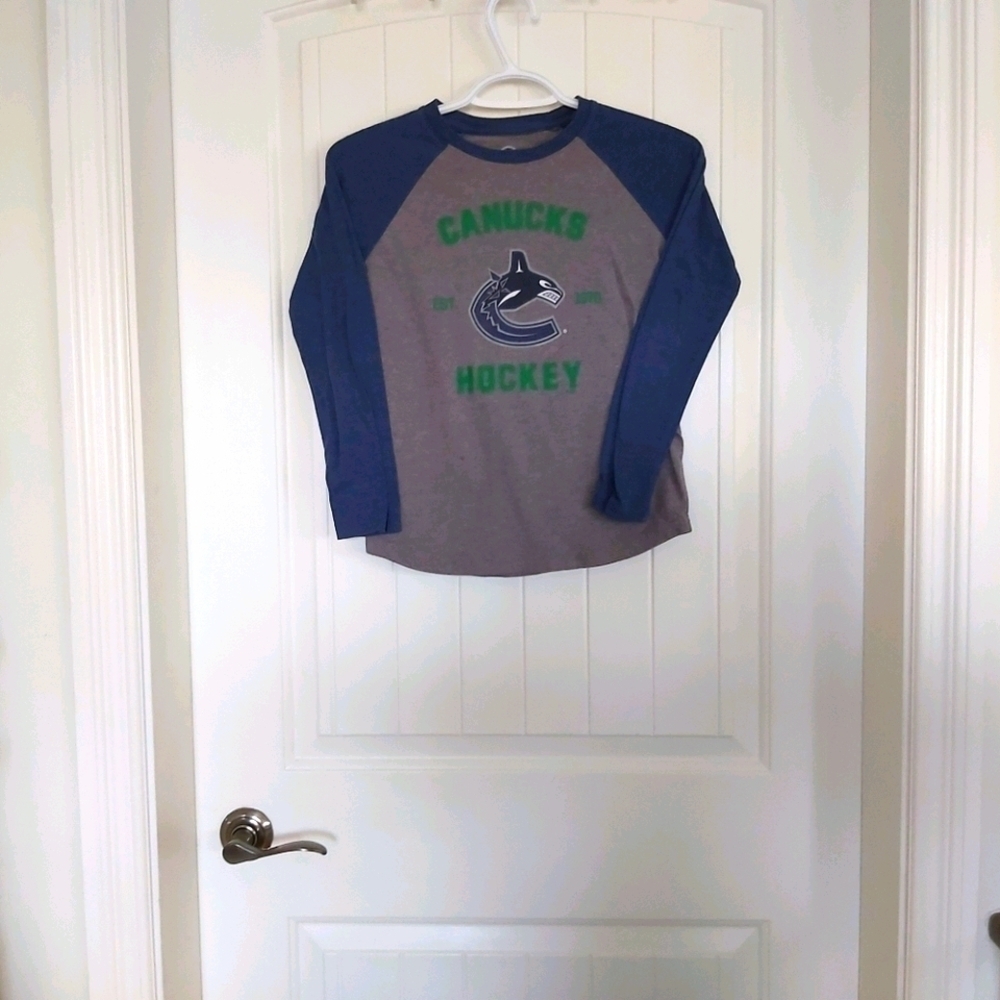 👕CANUCKS/ NHL LICENSED/ KIDS TSHIRT👕/B2